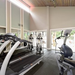 Fitness center at 100 Inverness Apartments in Birmingham, AL