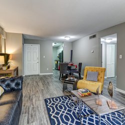 living room model unit at 100 Inverness Apartments in Birmingham, AL