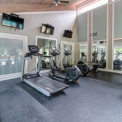Fitness center at 100 Inverness Apartments in Birmingham, AL