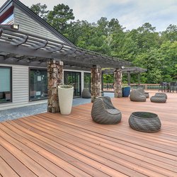 deck at 100 Inverness Apartments in Birmingham, AL